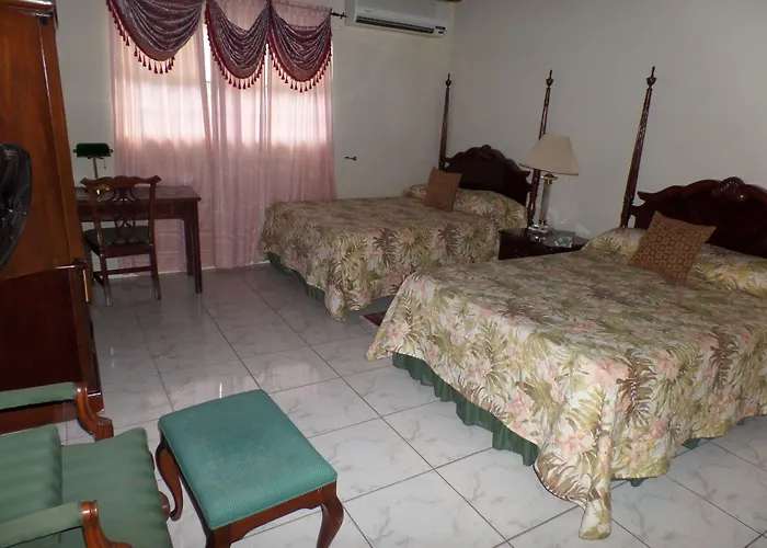 Villa The Royal Kensington 4 Montego Bay
