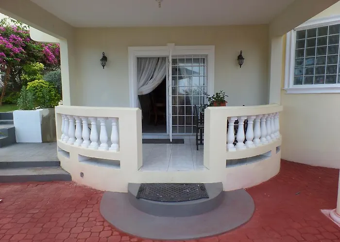 The Royal Kensington 4 Montego Bay