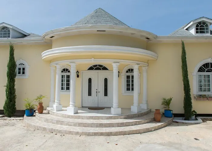 The Royal Kensington 4 Montego Bay